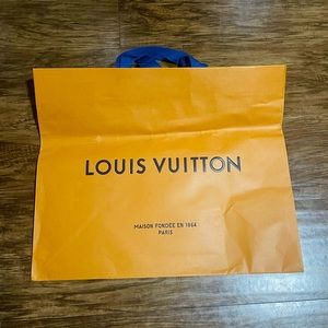 🔥 Large Louis Vuitton Gift Bag 💼 Size L